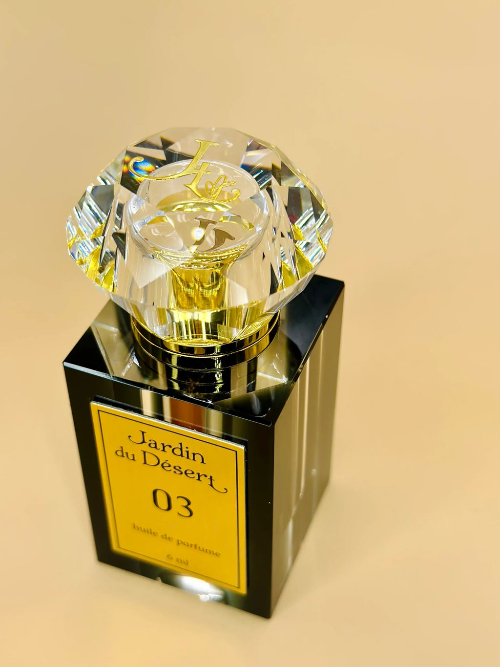 03 Ardent Desire Essential Perfume Oil Universboutik