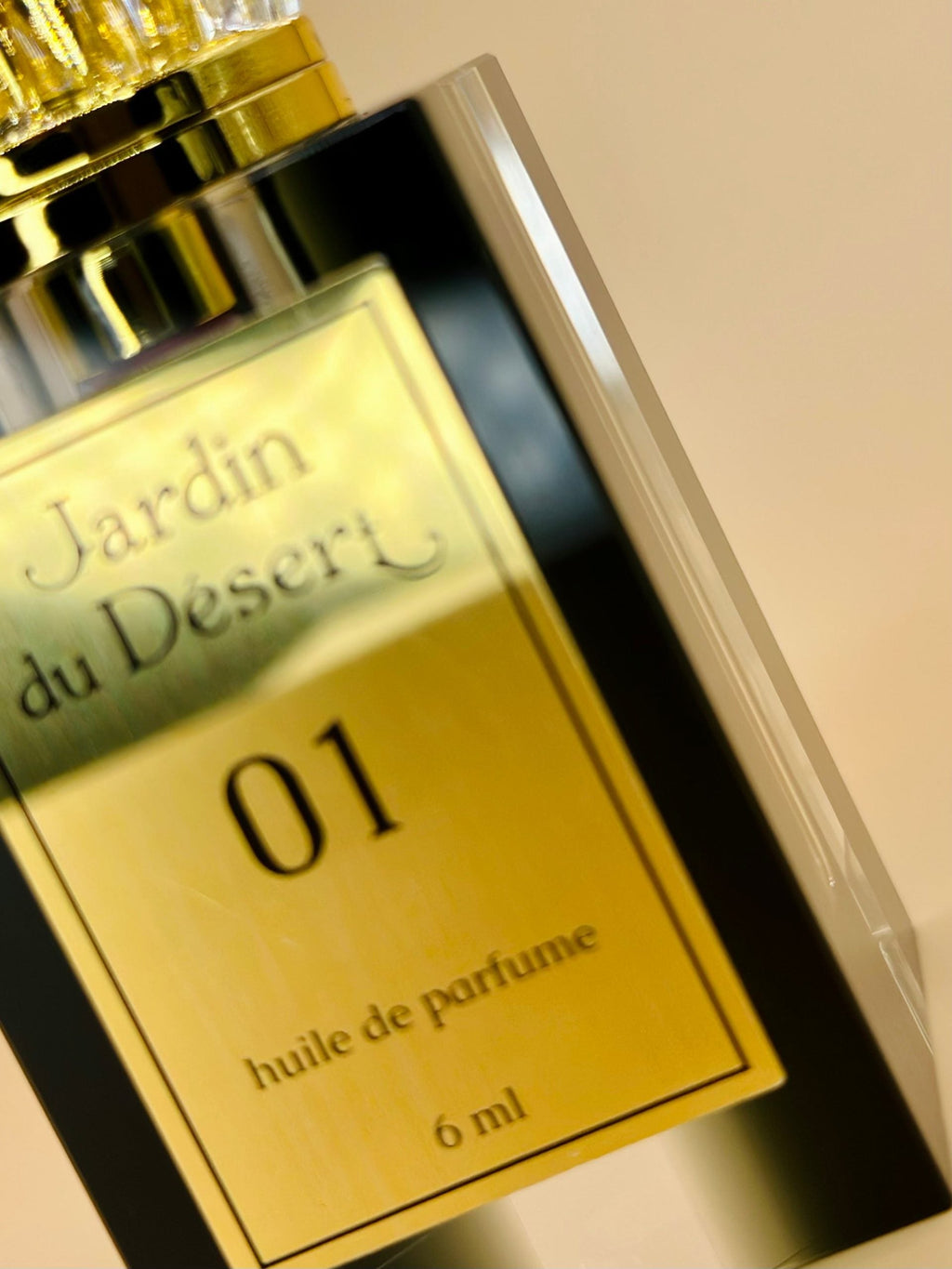 01 FORBIDDEN TEMPTATION - PERFUME BODY OIL Universboutik